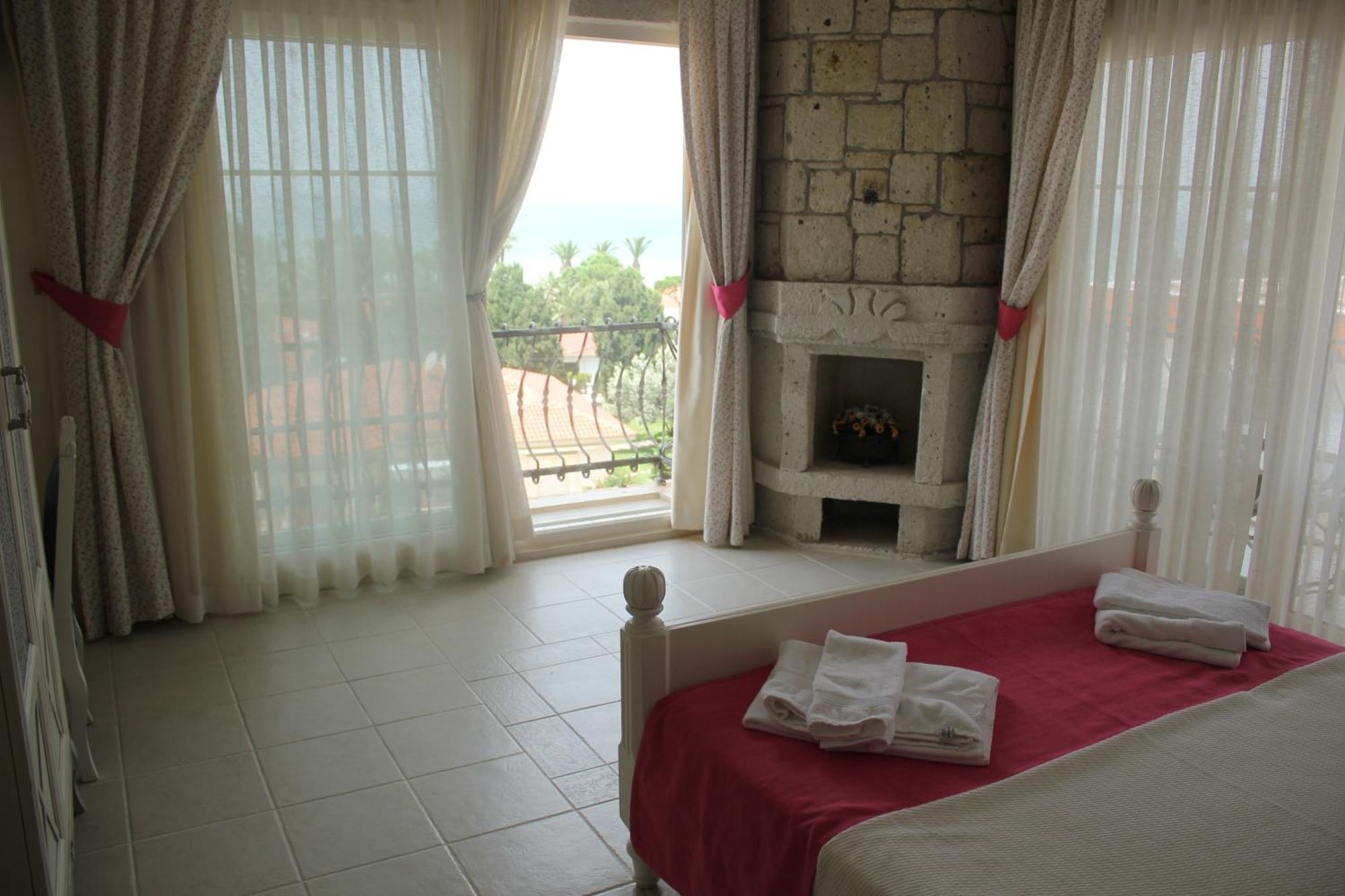 Dolina Hotel Çeşme Esterno foto