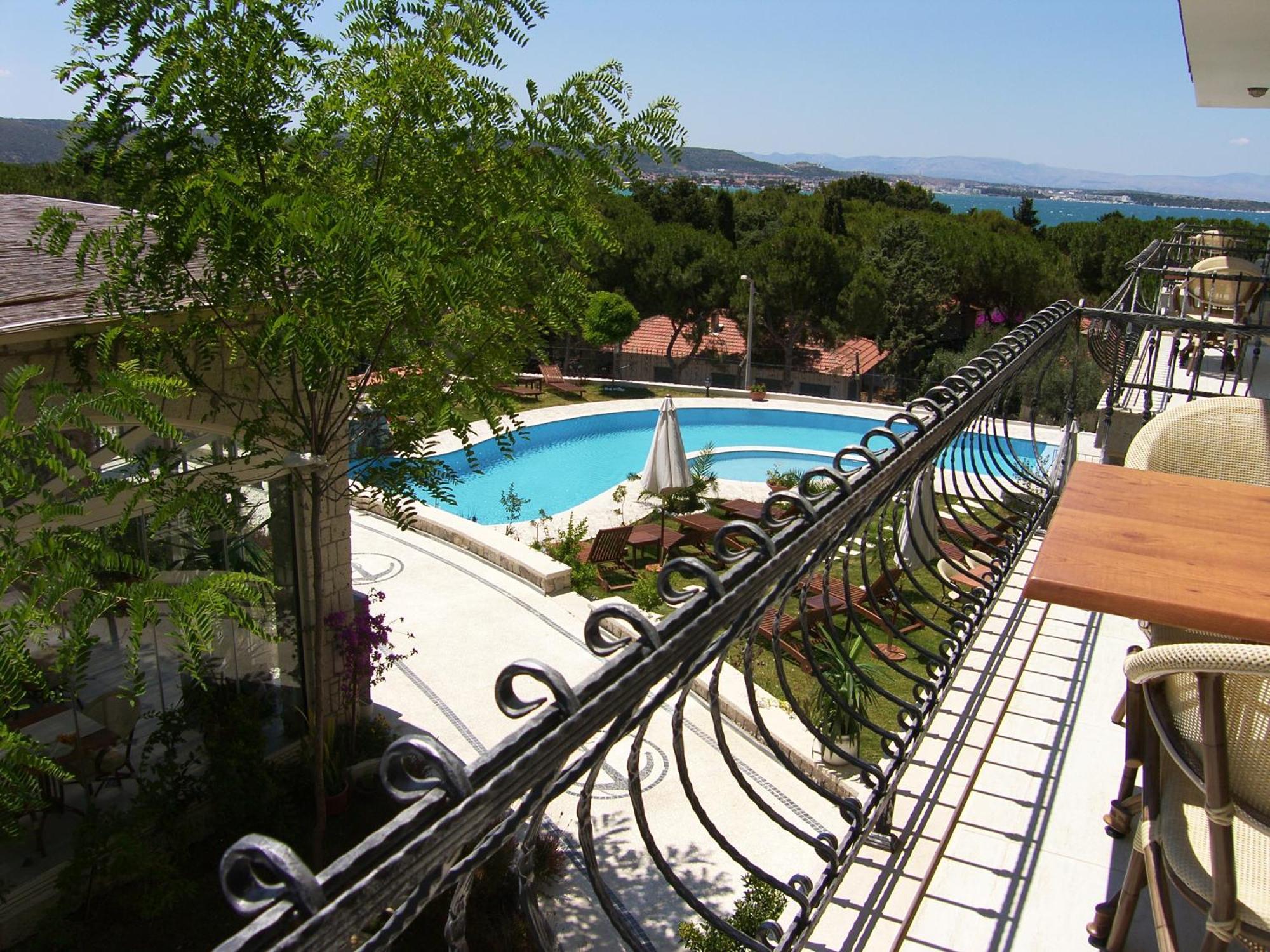 Dolina Hotel Çeşme Esterno foto